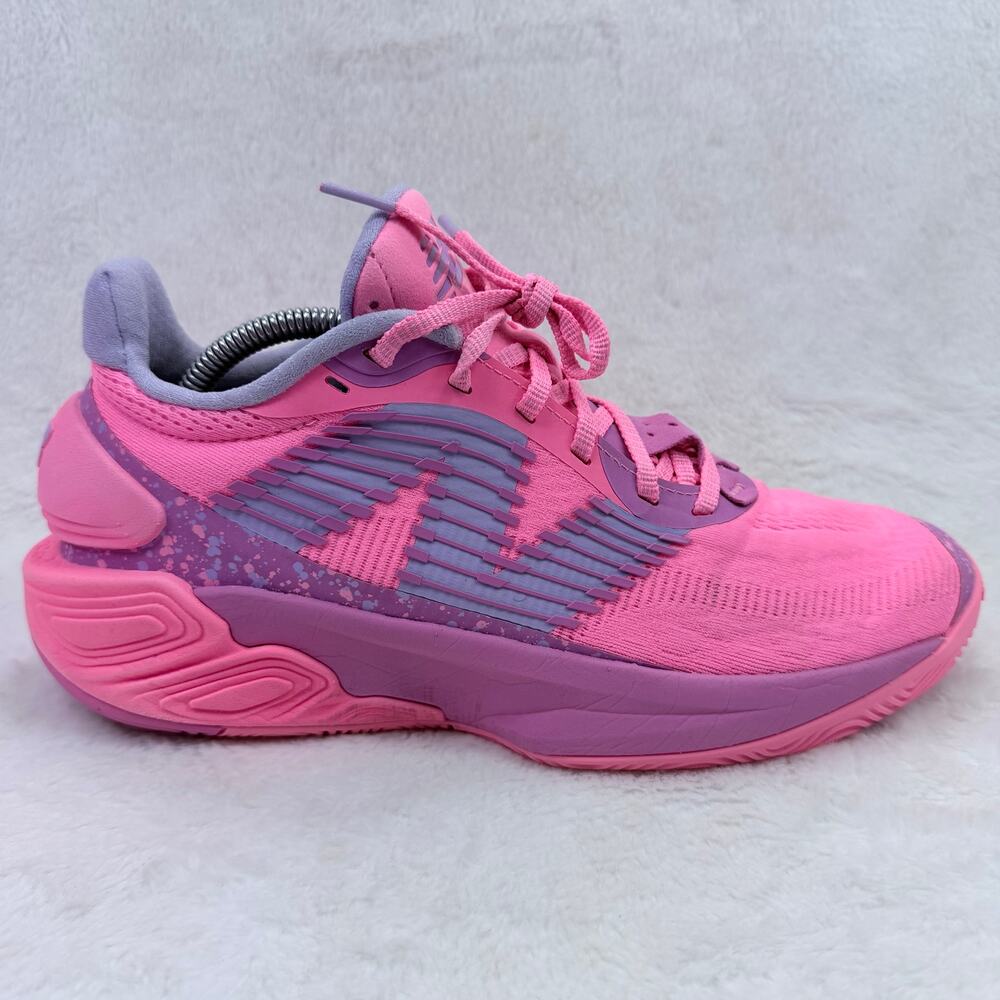 New Balance Two WXY V5 Womens Basketball Shoes Ultra Pink Lilac Glo Size 11